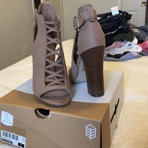 Call it Spring Suede Pumps